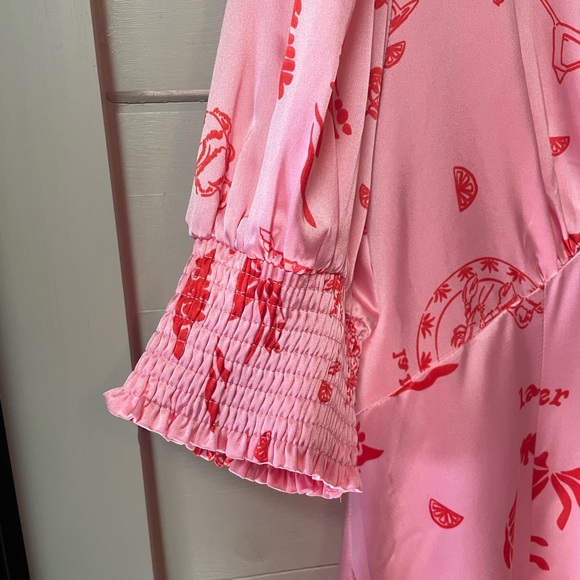 Never Fully Dressed
Pink La Mer May Midi Dress Size 14. - Picture 7 of 16